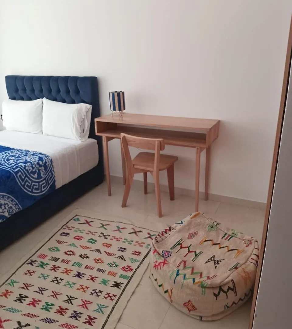 Charming Apartment In Эс-Сувейра 0*,